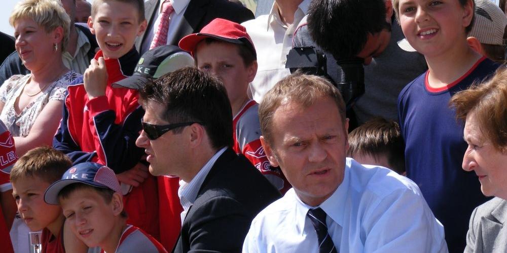 Z „Orlików” korzystają tysiące młodych piłkarzy. To niekwestionowany sukces rządu premiera Donalda Tuska. Fot. PGL - fot. 