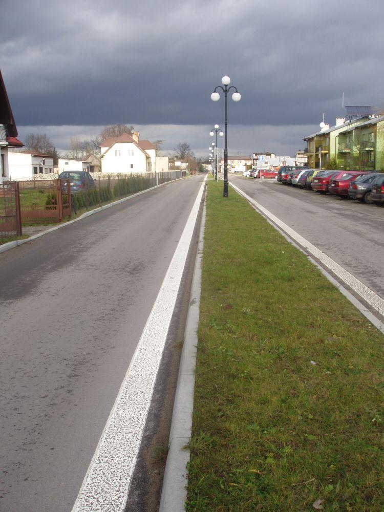 Reprezentacyjna ulica Zbuczyna
 - fot. 