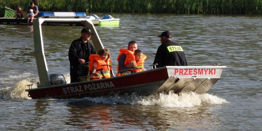 Kazdy chciał się przejechać łodzią