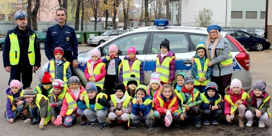 Podsumowaniem wycieczki była wspólna fotografia (fot. KPP) - fot. 