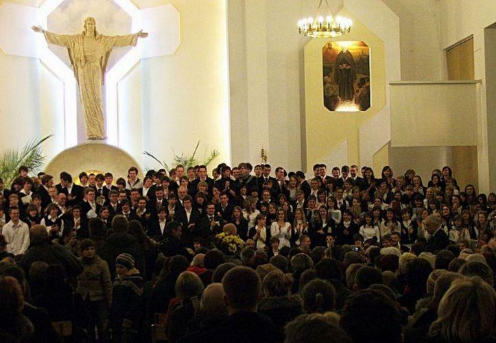 Podczas koncertu w kościele pw. Św. Brata Alberta były tłumy. Fot. PGL - fot. 