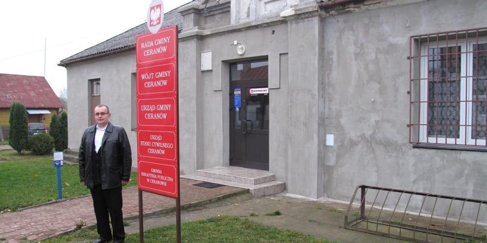 Urząd Gminy w Ceranowie i wójt Krzysztof Młyński - fot. 