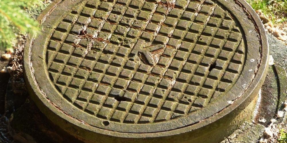 Kanalizacja w gminie Sokołów Podlaski przynosi same straty. Dlaczego? Wójt właśnie zamierza to wyjaśnić. Fot. Dantetg, pixabay.com - fot. 