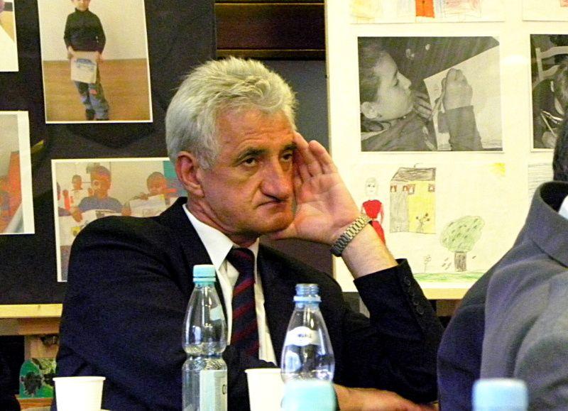 Zbigniew Gajda sam zrezygnował z mandatu, ale teraz okazało się, że radnym powiatowym nie był już od 2007 roku. Fot. PGL - fot. 
