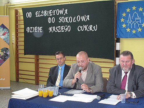 O historii cukrowni, na sesji w  C.K.R., 
mówili (od lewej) Jacek Maliszewski, Jacek Odziemczyk i Bogusław Karakula - fot. 