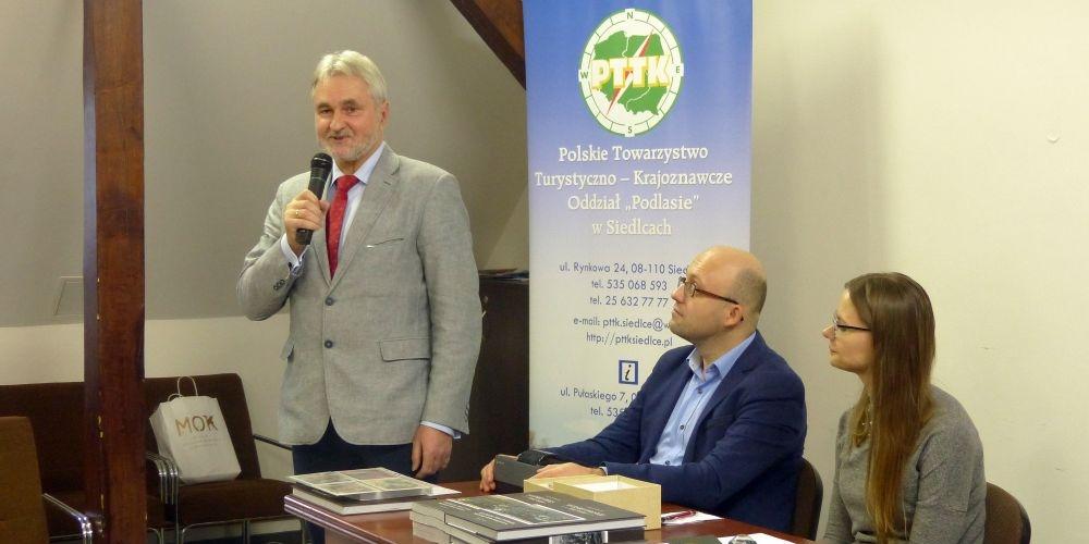 Prezes Siedleckiego Klubu Kolekcjonerów, Sławomir Kordaczuk, fot. Ana