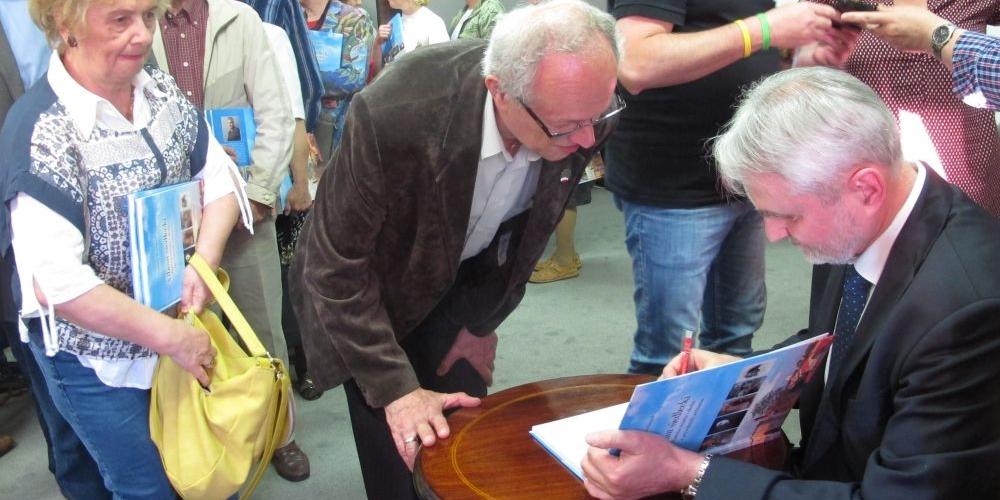 Chętnych po autograf nie brakowało. Fot. Aneta Abramowicz-Oleszczuk