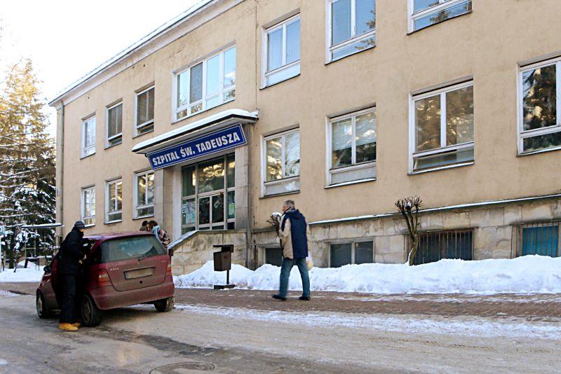 NFZ na działalność łukowskiego Szpitala Świętego Tadeusza dał pieniądze tylko na pół roku. Fot. PGL - fot. 