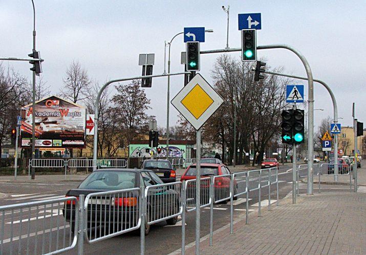Zmodernizowane skrzyżowanie na ul. Międzyrzeckiej w Łukowie. Fot. PGL - fot. 