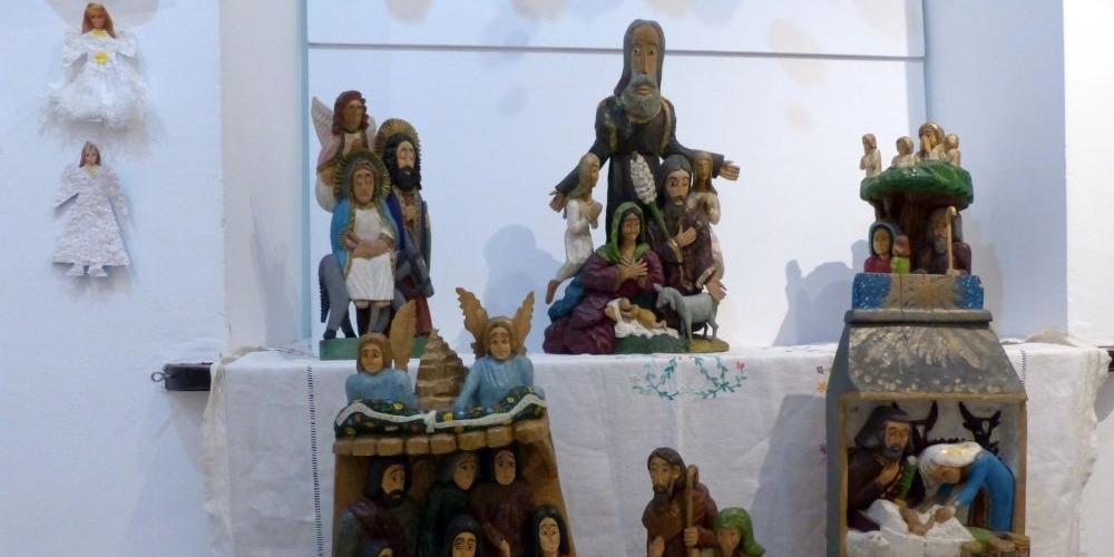 Aniołki z bibuły i szopki na wystawie w Muzeum Regionalnym w Siedlcach, fot. Ana