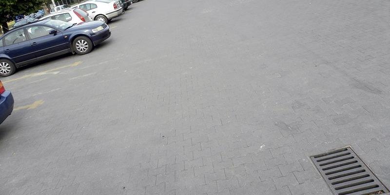 Rachunek jest prosty: im większy utwardzony plac, tym większa opłata. Fot. D. Kuziak - fot. 