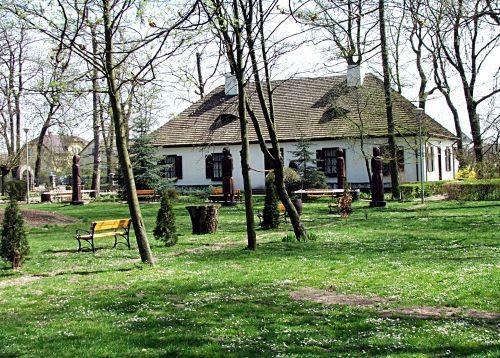W tym miejscu kiedyś pasły się krowy. - fot. 