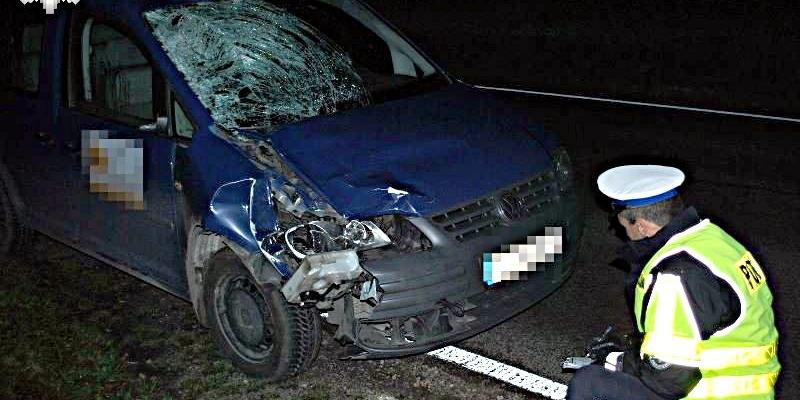Łukowska drogówka na miejscu tragedii. Fot. Arch. KPP w Łukowie - fot. Arch. KPP w Łukowie