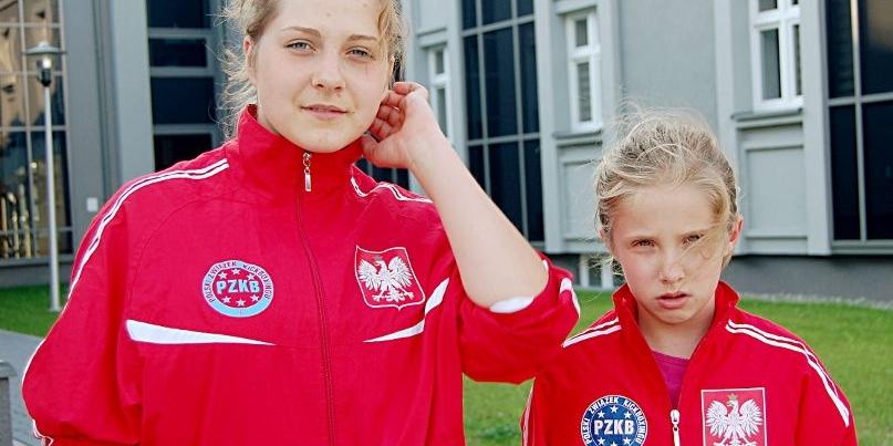 Aleksandra Goławska i Marta Pawlikowska, dwie młode łukowskie kickbokserki aspirujące do Kadry Narodowej Kadetów PZK. Fot. Z. Pawlikowski - fot. 