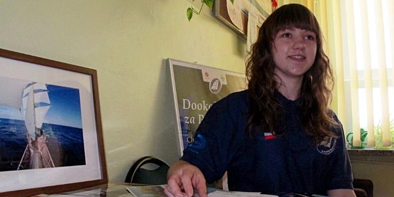 – Cudownie było na Ibizie, gdzie żaglowiec zakotwiczył w jednej z zatoczek.
Kąpaliśmy się w morzu – wspomina Ela Przeździak. Fot. PGL - fot. 