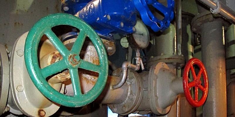Czy przyczyną skażenia wody mogły być prace modernizacyjne, prowadzone w hydroforni? Fot. PGL - fot. 