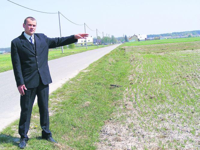 Paweł Żołądek: Te elektrownie staną bardzo blisko naszych domów, 
a  w dodatku zahamują rozwój miejscowości.  - fot. 