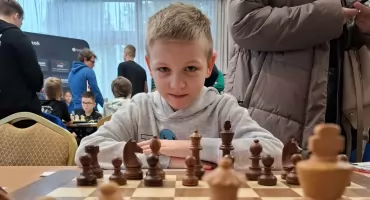Siedlczanin Jakub Lewczuk mistrzem Polski U10 w szachach klasycznych!