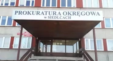 Afera z fałszywymi darowiznami kościelnymi rozrasta się: 28 mln zł z fikcyjnych darowizn, kolejne 4 osoby zatrzymane i 65 podejrzanych
