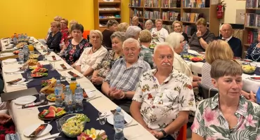 Od papug po internet. Biblioteka w Mordach przyciągnęła mieszkańców w każdym wieku