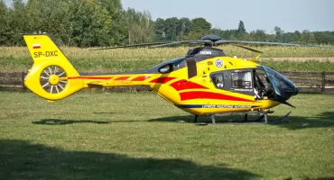 18-latek przewrócił się na hulajnodze. Jego stan jest poważny