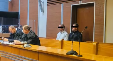 Pobicie Adama Niedzielskiego: w Siedlcach ruszył proces. Sąd skierował sprawę do mediacji