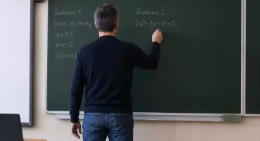 Coraz trudniej o nauczycieli