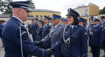 Święto Policji w Węgrowie. Gratulacje, medale i awanse