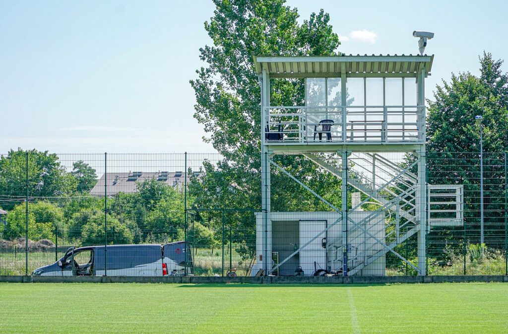 W najbliższą sobotę Pogoń Siedlce zadebiutuje w I Lidze w meczu z Chrobrym Głogów. A razem z nią na miejskim stadionie zadebiutują nowoczesne rozwiązania techniczne.